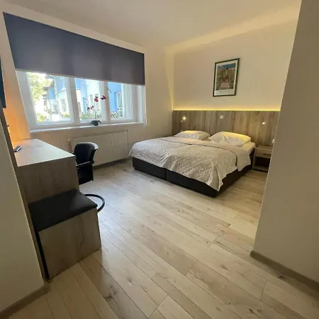 Der Kretaner 3* Berlin