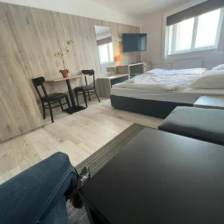 Der Kretaner 3* Berlin