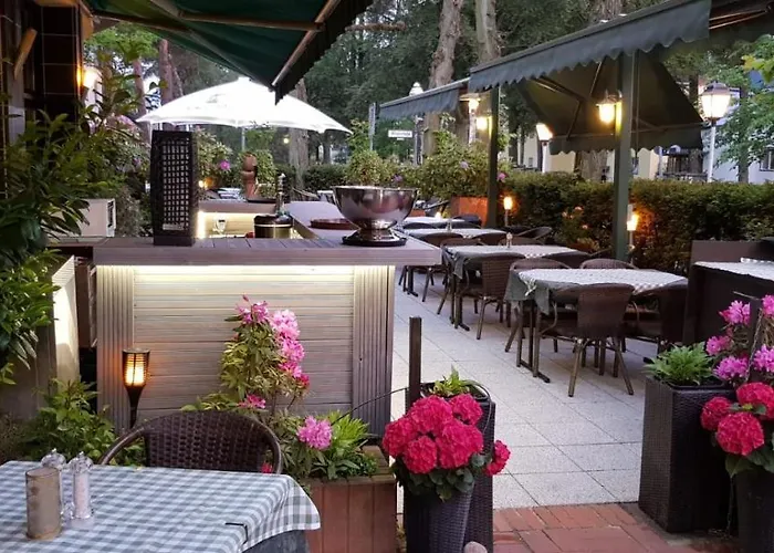 Der Kretaner بيت ضيافة برلين