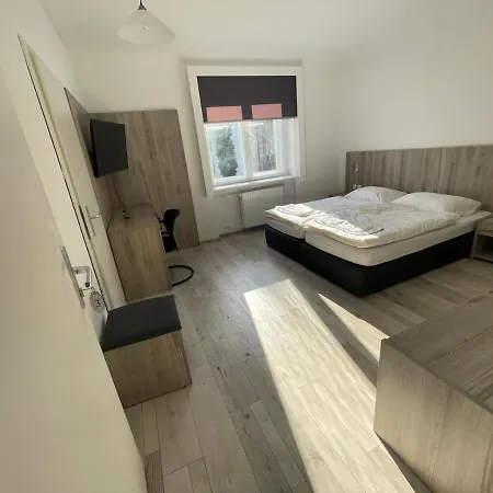 Der Kretaner Penzion Berlín