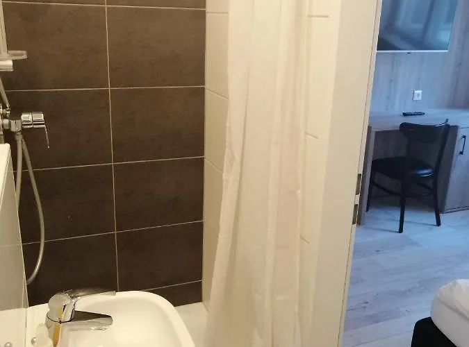 Casa de hóspedes Der Kretaner 3*